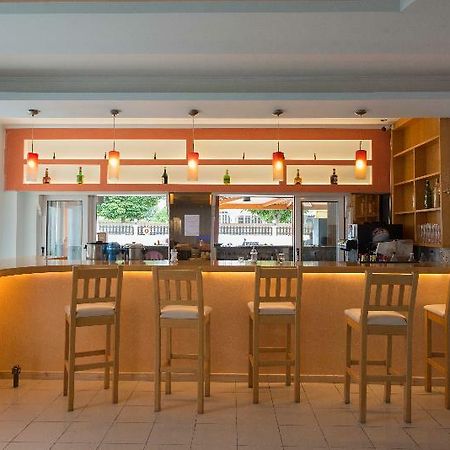 Silver Beach Hotel And Annexe Apartments (Adults Only) Roda  Zewnętrze zdjęcie