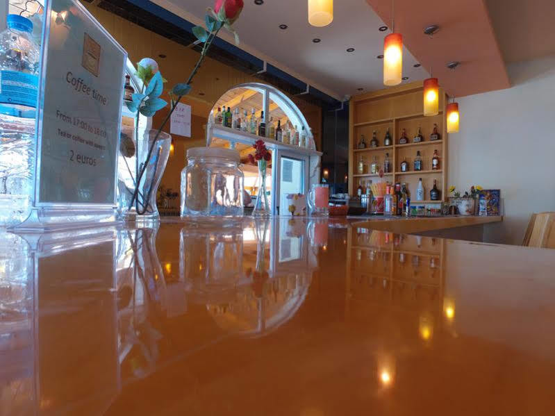 Silver Beach Hotel And Annexe Apartments (Adults Only) Roda  Zewnętrze zdjęcie